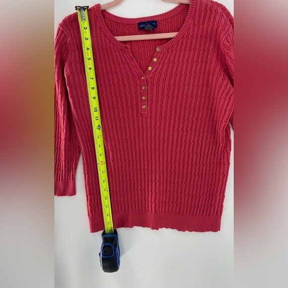 Karen Scott pink cable knit sweater with gold buttons large - Picture 6 of 6